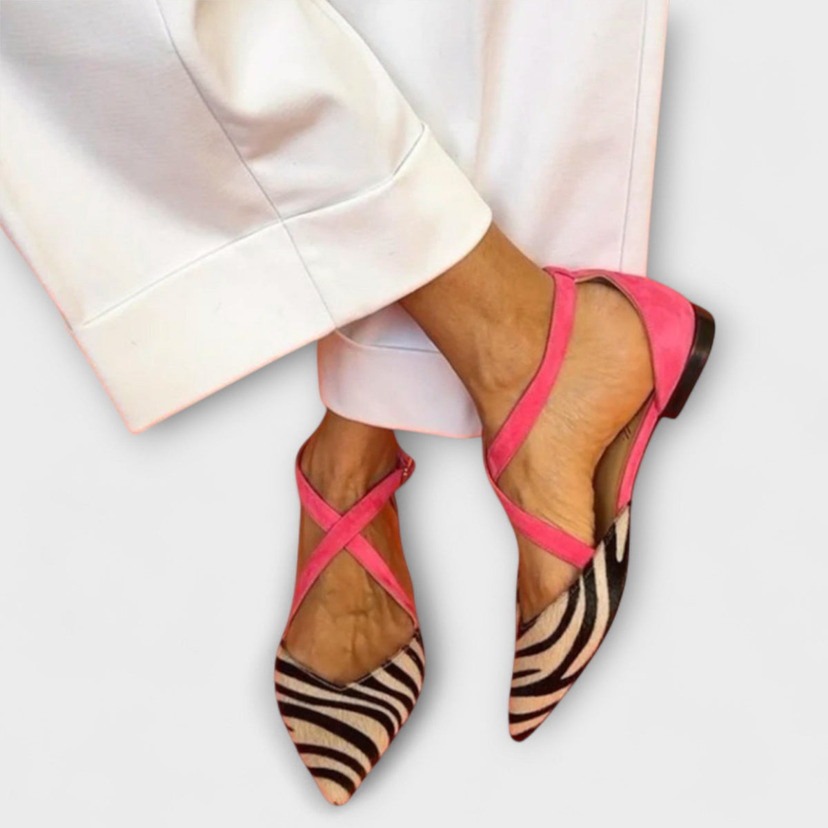Cheryl™ | Cross-Strap Pointed Flats