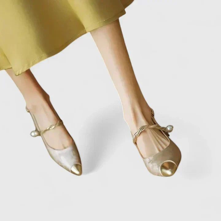 Violet™ | Cushioned Kitten Heels