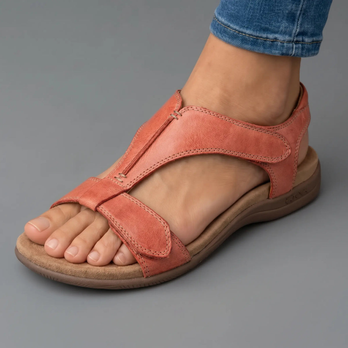 Noelene™ | Contoured Footbed Sandals